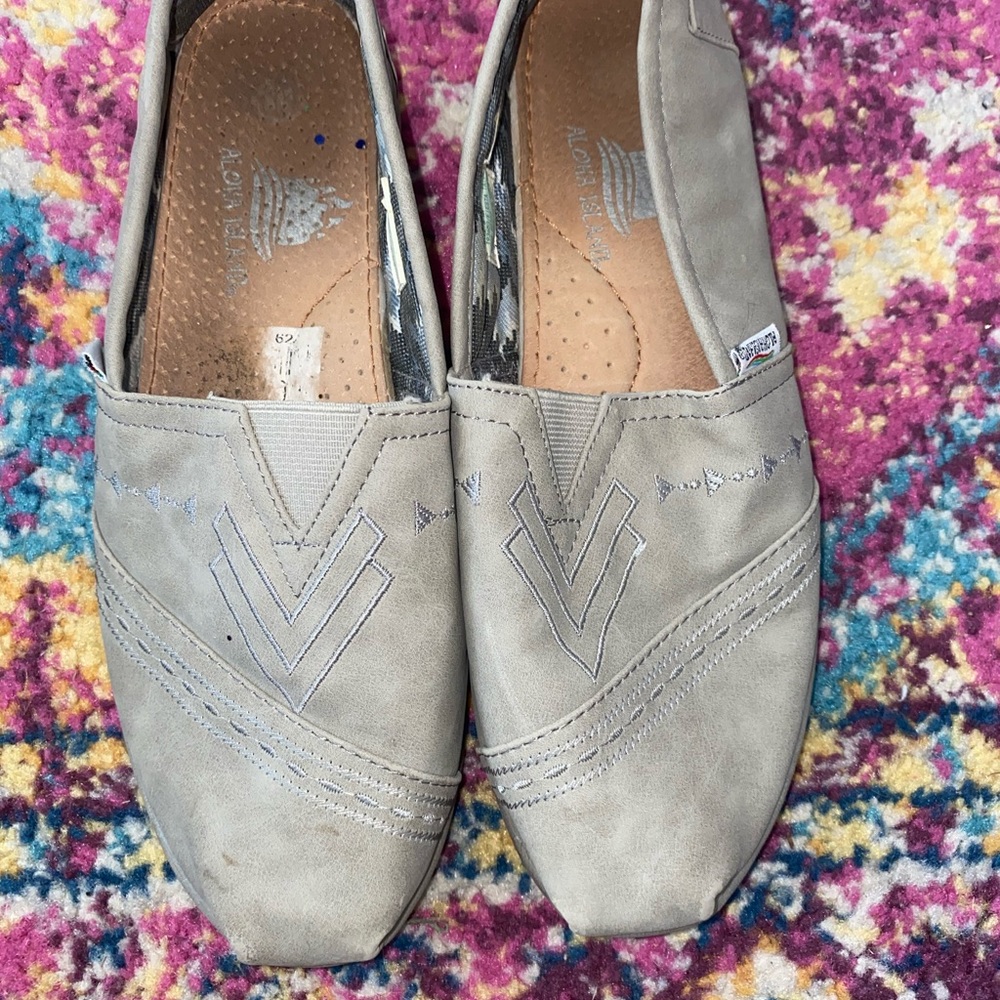 Women’s slippers